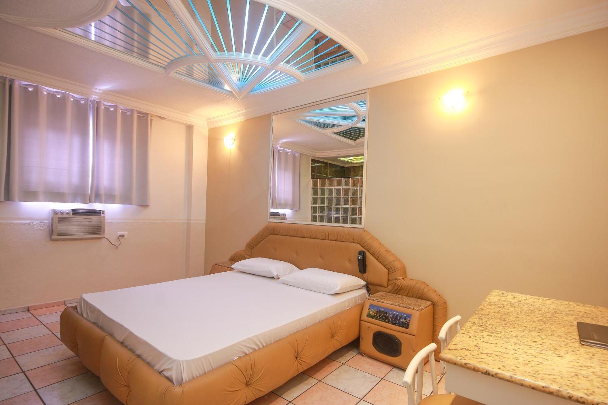 Motel Gaia Radial Leste (Adults Only) Сан-Пауло Экстерьер фото